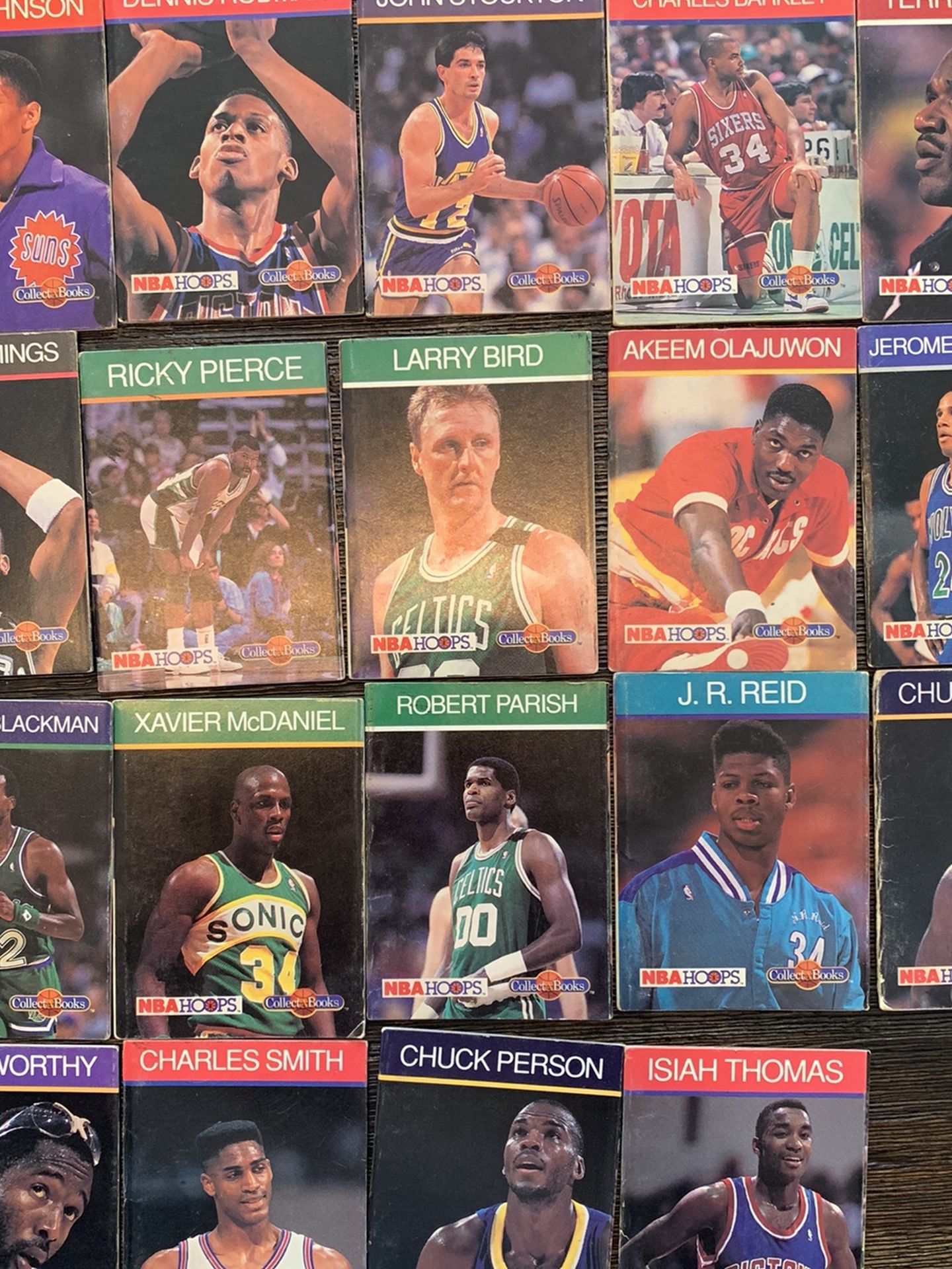 NBA HOOPS COLLECT BOOKS