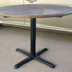 Rustic Farmhouse 40” Round Solid Wood Dining Table w/ Virco Cast Iron Base