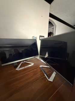 ViewSonic Monitors – Set of Two