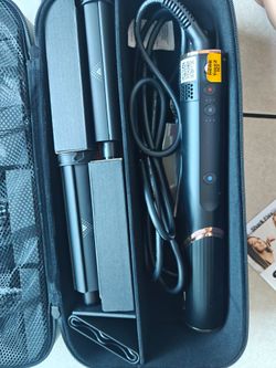 Shark FlexStyle Hair Styler and 6 Accessories