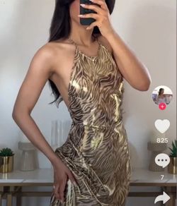 ZARA NWT VIRAL TIK TOK metallic GOLD FOIL ANIMAL PRINT Midi halter midi  DRESS S for Sale in Staten Island, NY - OfferUp