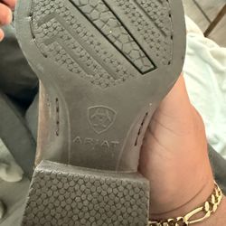 Ariat boots size 1