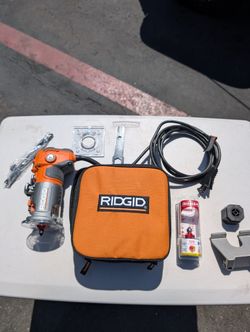 Rigid 1 1/2 HP Compact Corded Router