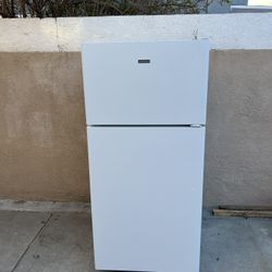 Hotpoint Refrigerator 16cu Ft 28x29x64🚨👍3 MONTHS WARRANTY 