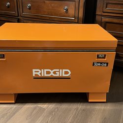 Ridgid Job Site Tool Box 32inch