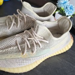 Yeesy Boost
