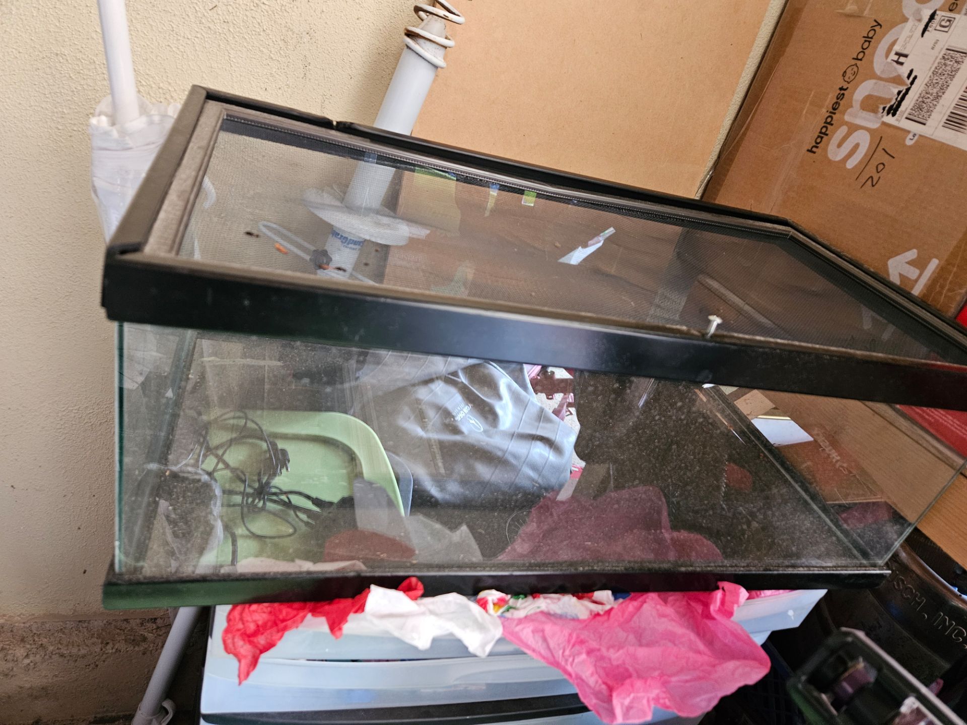 Small pet enclosure for Sale in Upland, CA - OfferUp