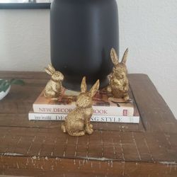3 Bunnies Figurines 