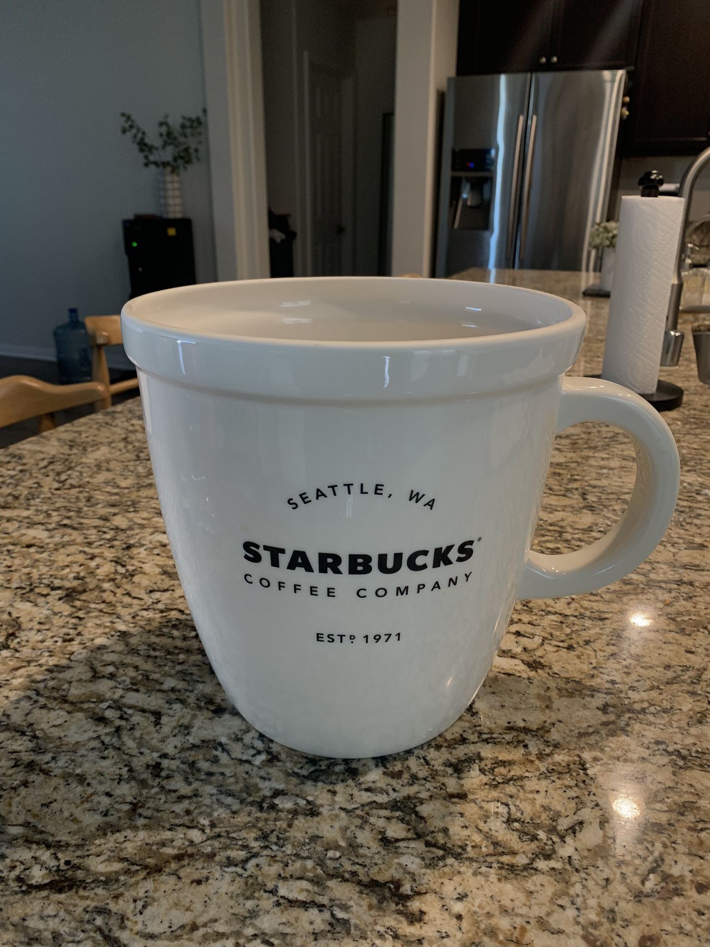 Starbucks giant abbey Classic Mug 138oz Limited Edition