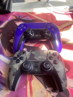 PS5 controllers