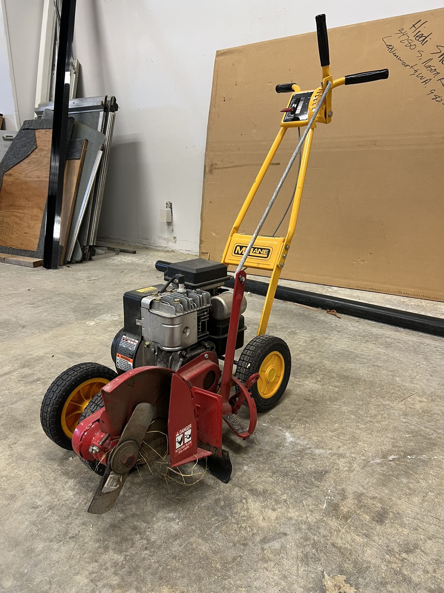 McLane Edger 3.5hp