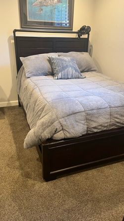 Full Bed Headboard/Footboard, Mattress, Dresser