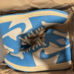 Jordan 1 UNC
