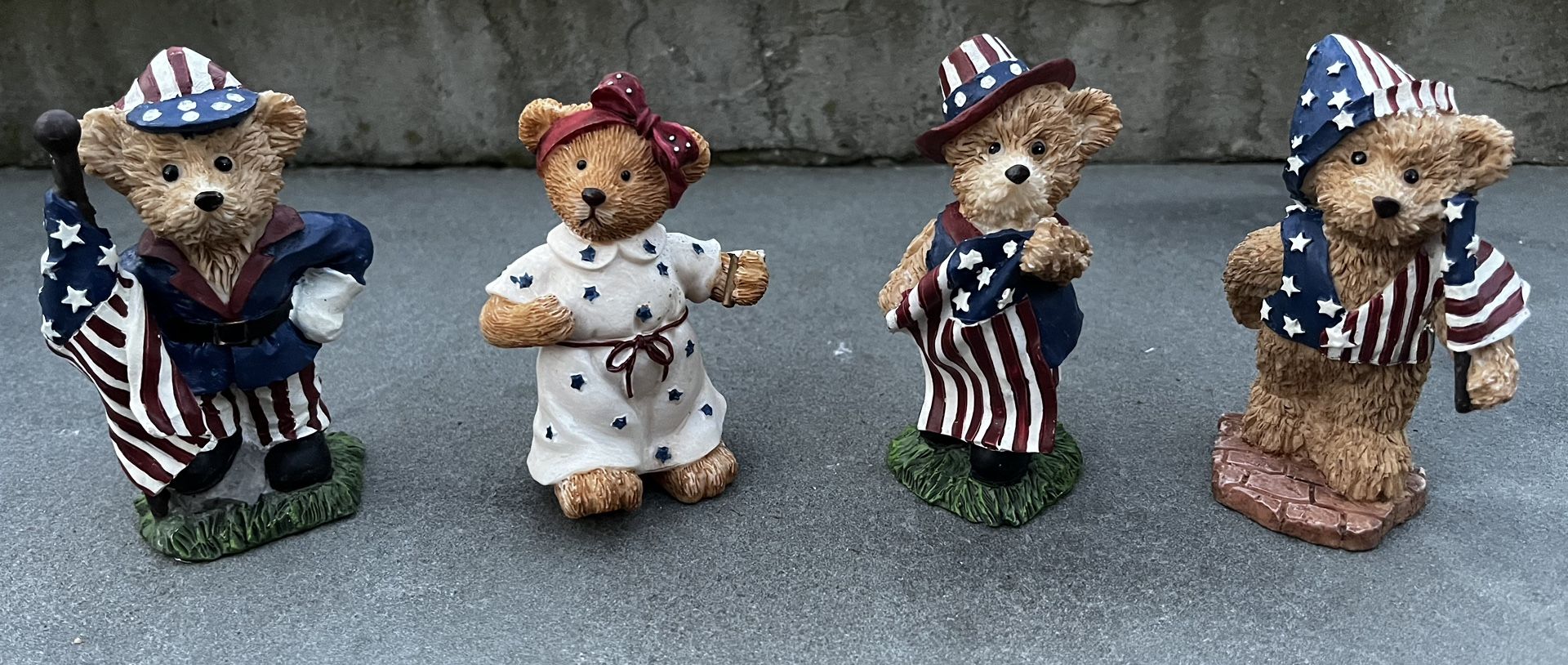 Fourth of July patriotic bear figurines