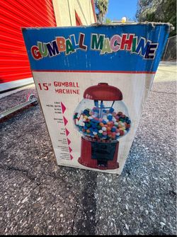 Gumball machine