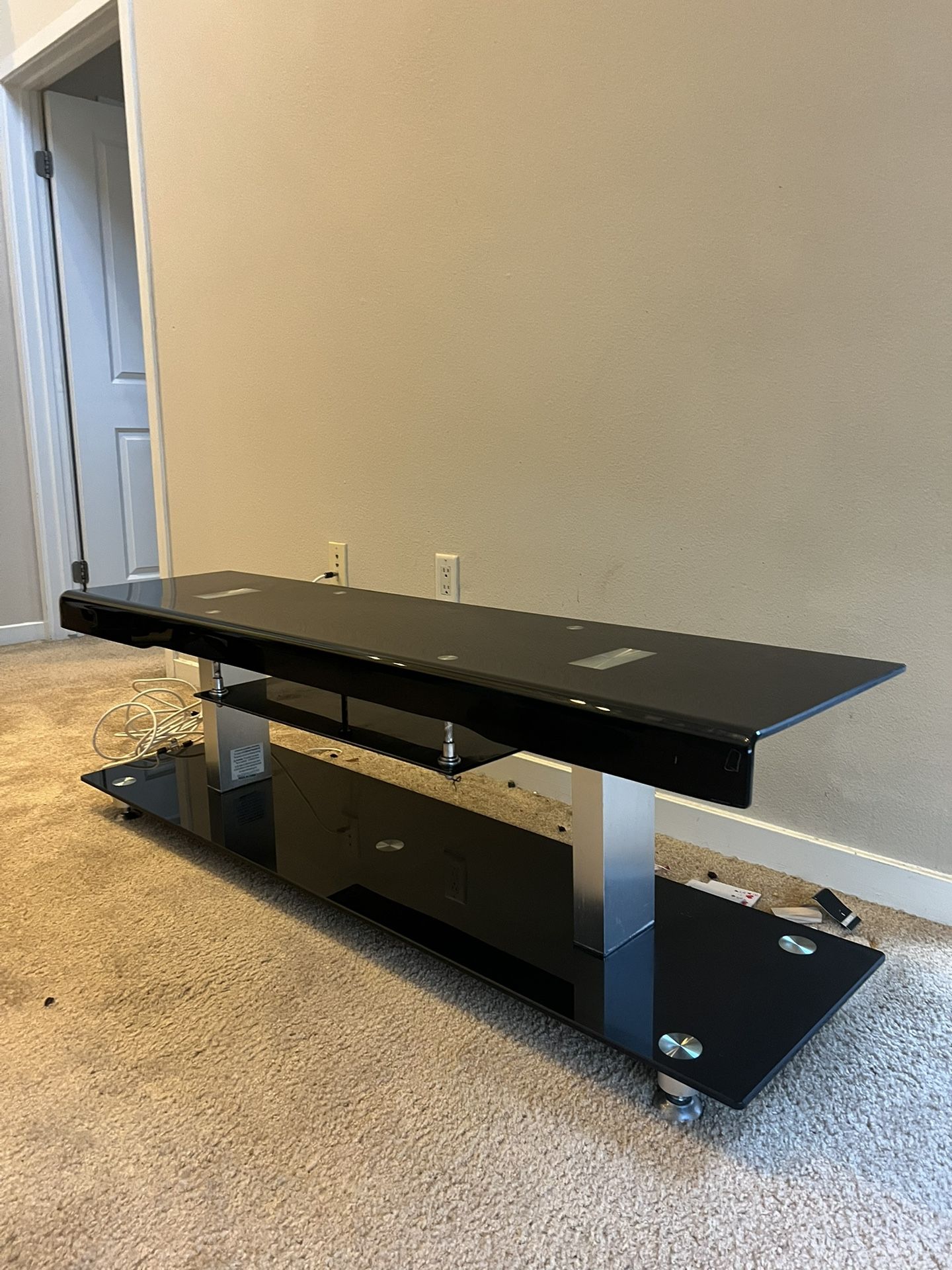Nice Tv Stand! 60”!