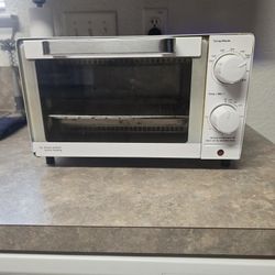 Mainstay 4 Sliced Taoster Oven 