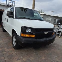 2009 Chevy Express 2500