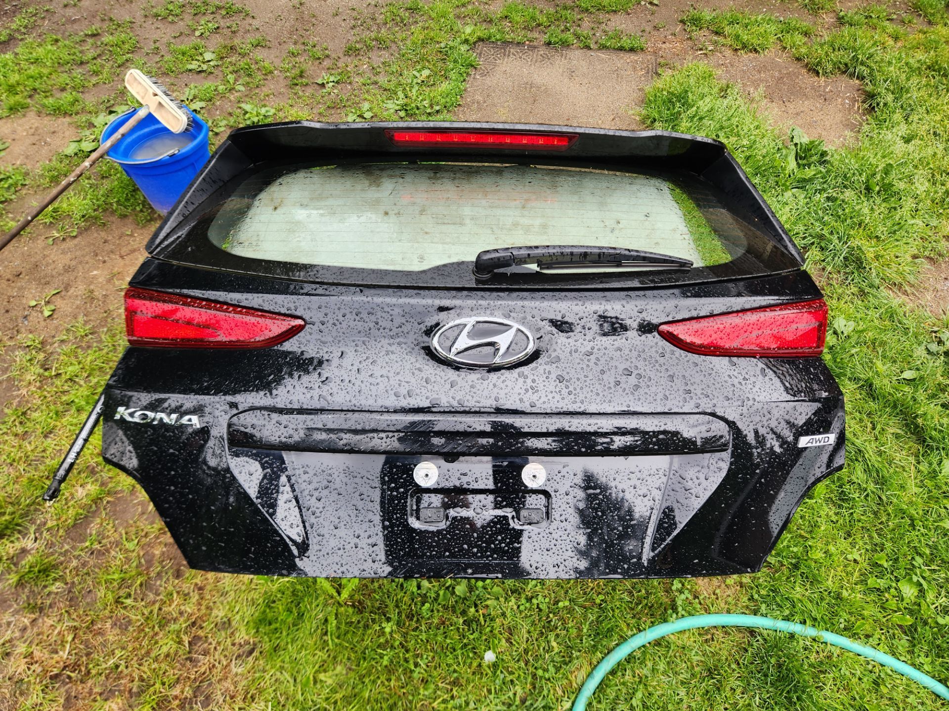 2023 Hyundai Kona rear oem hatch