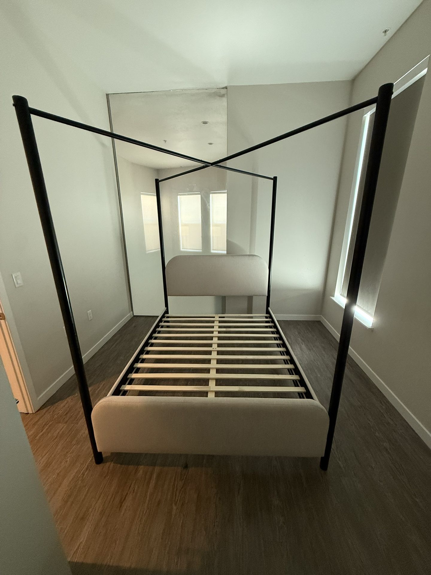 Isla Grey Upholstered and Metal Queen Platform Canopy Bed Frame