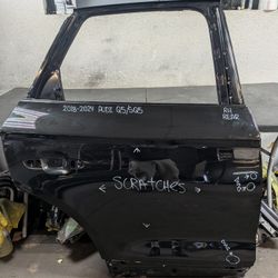 2018-2019-2020-2021-2022-2023-2024 AUDI Q5 REAR RIGHT DOOR OEM #9125