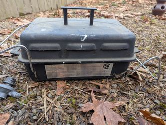 Portable Camping Grill With Two Gas Regulator Valves