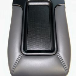 Silverado Sierra center console lid
