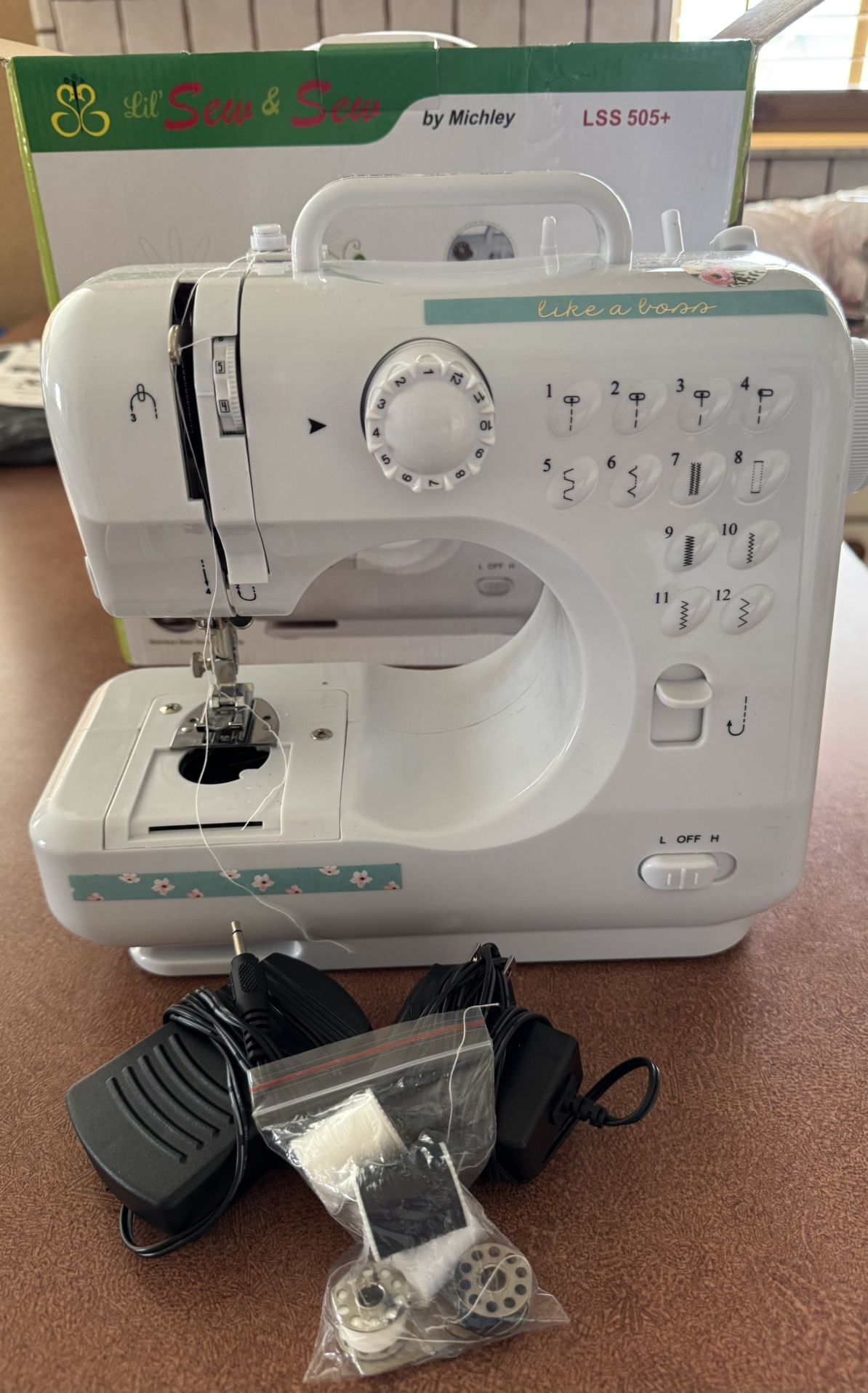 Michley LSS-505+ Desktop 12-Stitch Sewing Machine