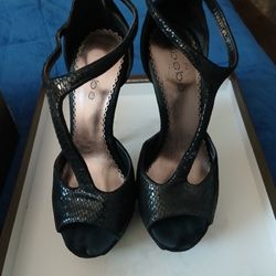 BeBe Black Heels Size 7