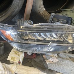 2020 Honda Accord  Headlight Parts Only 