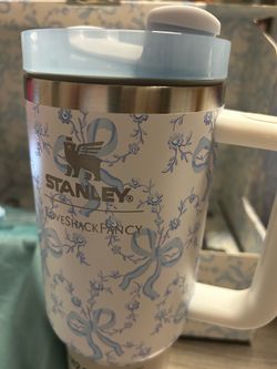 Stanley LoveShackFancy 40oz H2.0 Blue Bow Tumbler Complete Gift Set