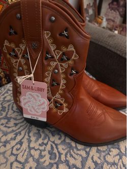 Women’s Boots