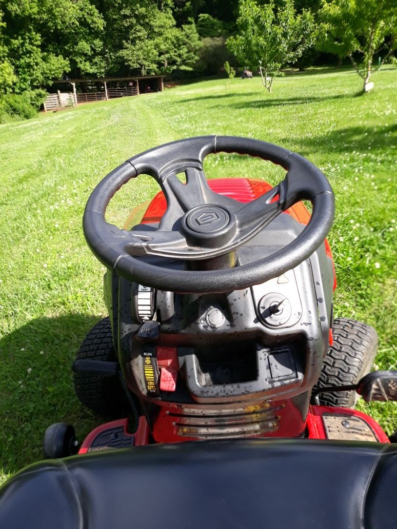 Craftsman T1200 Riding Mower for Sale in Andrews, NC OfferUp