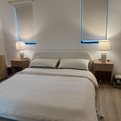 Complete Bed Room Set- King Size 