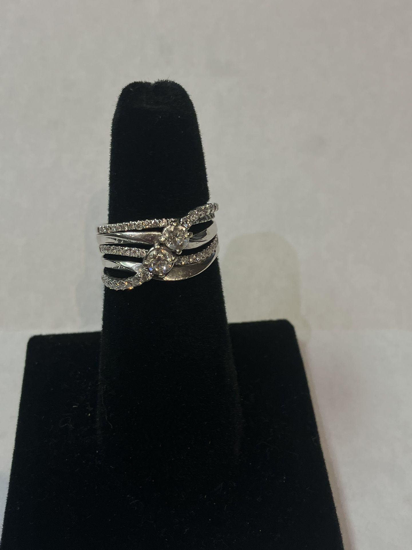 14k Gold Ring #109621-2 MJ