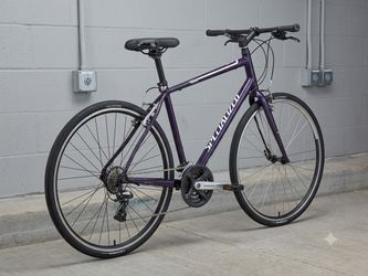 Specialized Vita Hybrid / Crosstrail 24Spd Bike - Small / Medium