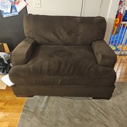 Free Couch/wide Sofa Chair