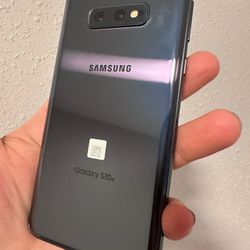 Samsung Galaxy S10e