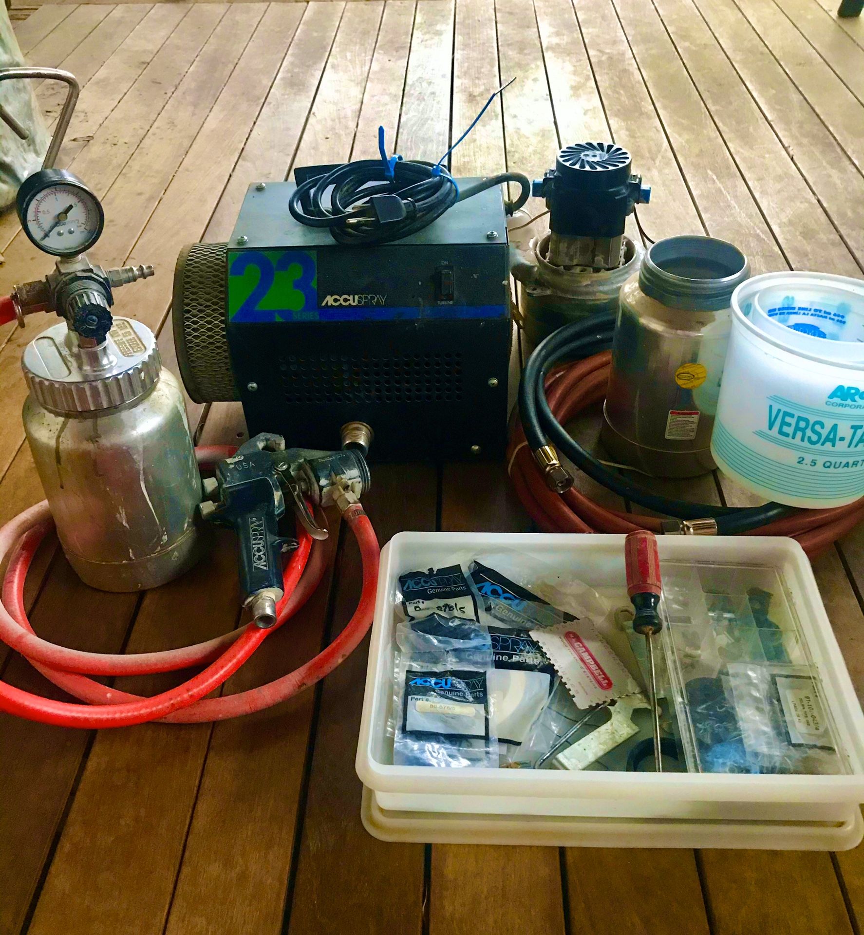 3M Accuspray 23 Series HVLP Turbine model 23iT and atomizer with 8 ft