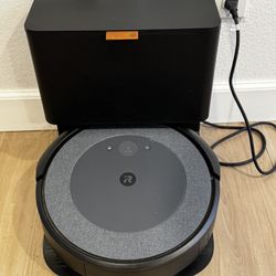 Roomba i5+