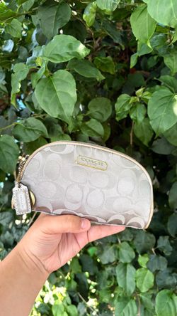 Vintage Coach $30
