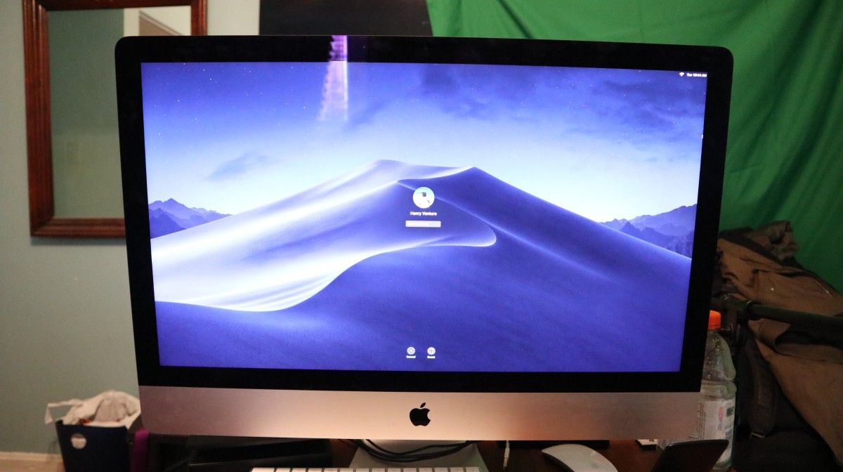 Apple iMac 5K (Late 2015) 8gb ram, 1TB fusion drive