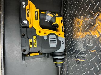 Dewalt DCH273 Hammer Drill w/ 5ah Battery