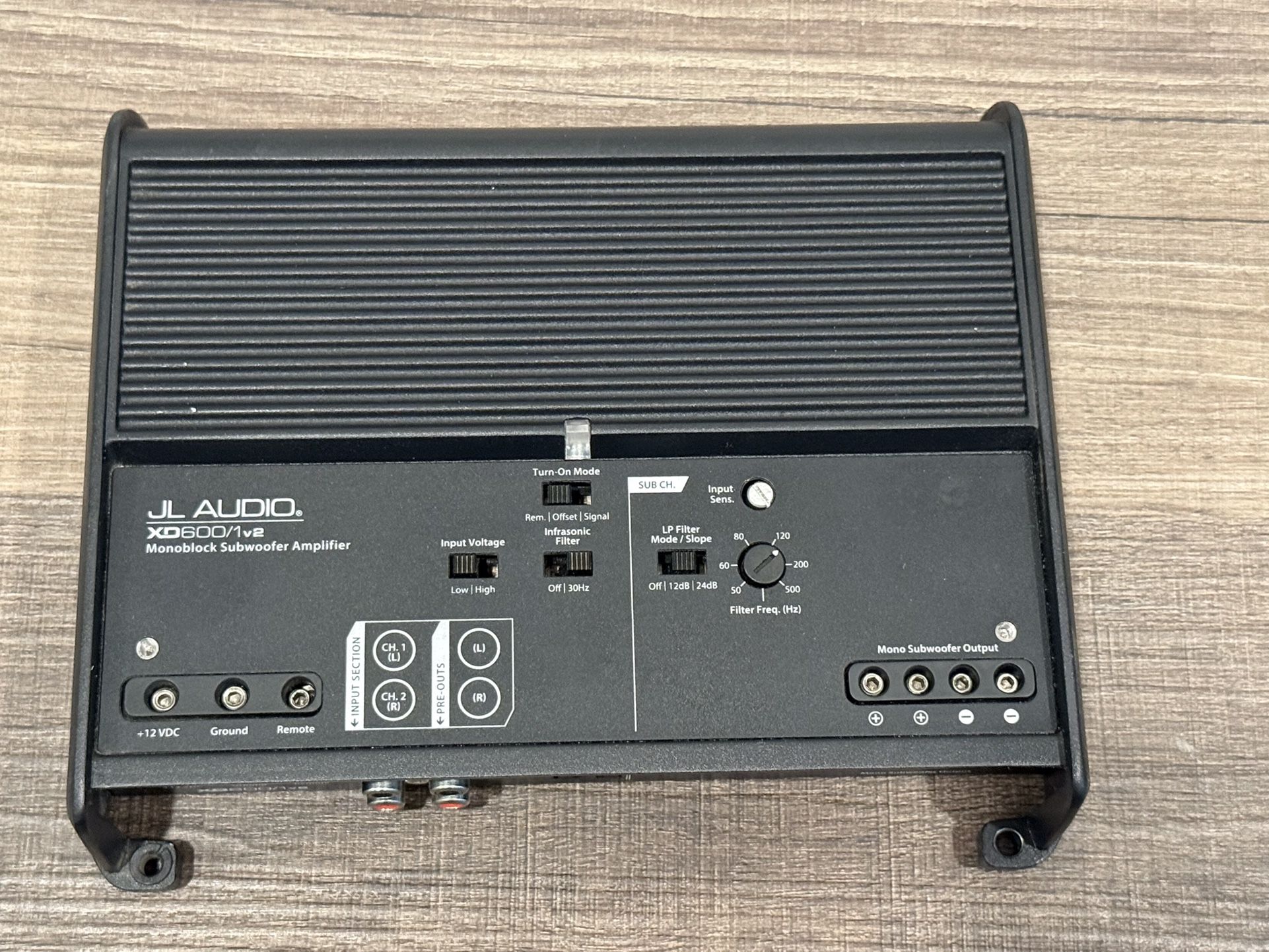 jl audio xd600.1v2 funsiona bien
