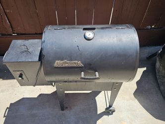 Traeger Tailgater 20" Grill