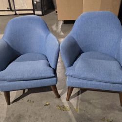 Hotel Liquidation - 85 Armchairs 