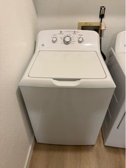 Washer and dryer both work
