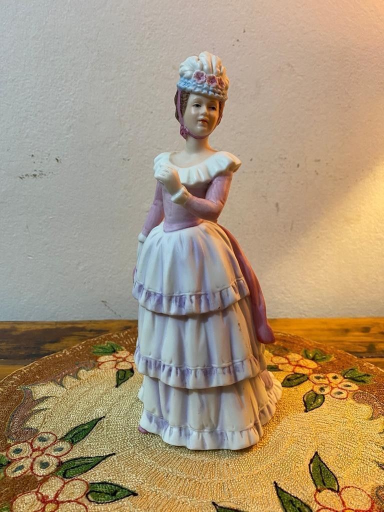 MUÑECA ANTIGUA DE ÉPOCA DE BISCUIT
