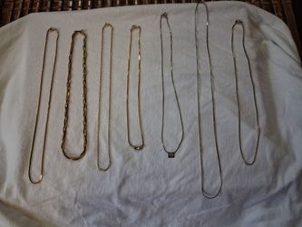 Women's Jewelry-Chains, Bracelets,  Hoop Earrings,  Clip ons, Brooch