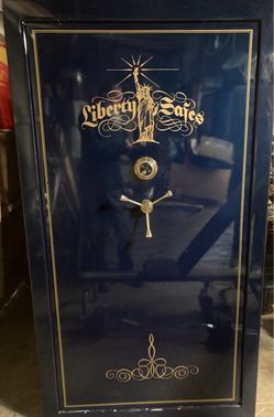 Liberty Safe 6ft tall 1250lbs SOLID STEEL DOOR!